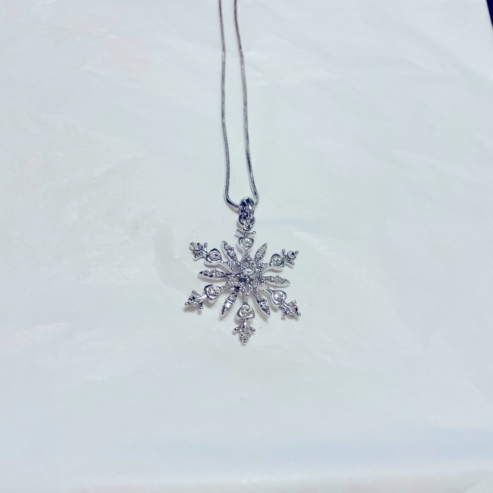 Snowflake Necklace - Picture 2 of 4